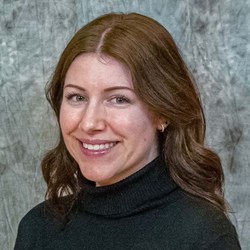 Amanda Bauer